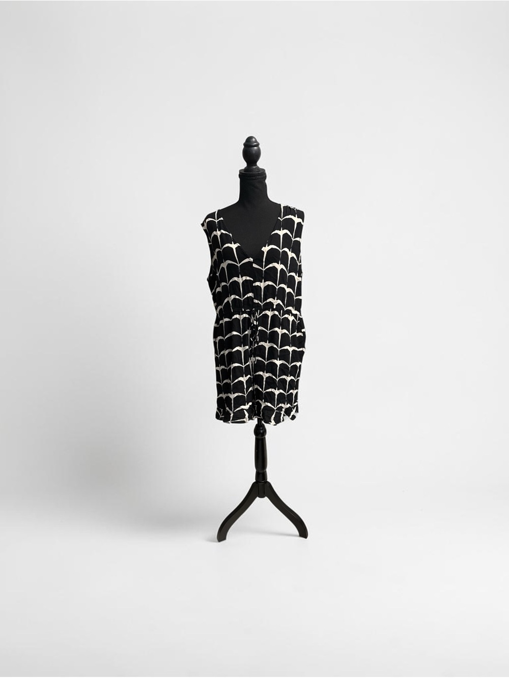 Manaola Black and White Iwa Sleeveless Romper